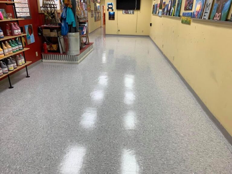 84668206_180704229959431_1680829004543688704_n